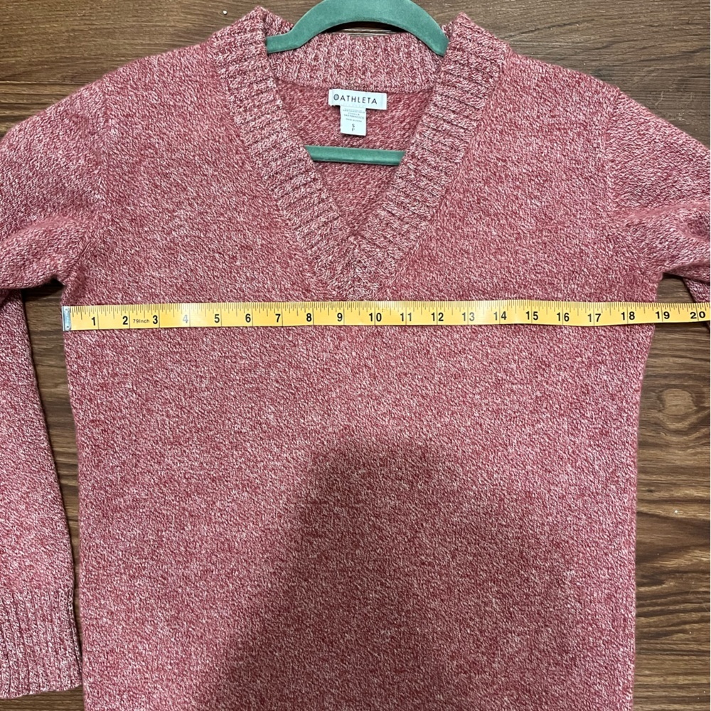 Athleta Vital V-Neck Tunic Wool Cashmere Sweater Maroon/ White Marl Size Small - Picture 8 of 10
